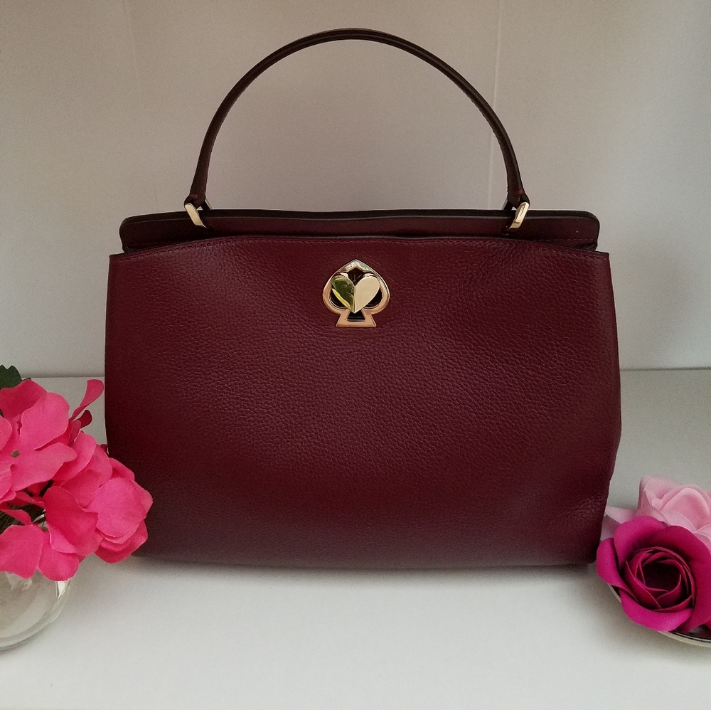 💖 Kate Spade Heart Twist Lock inner Suede purse
